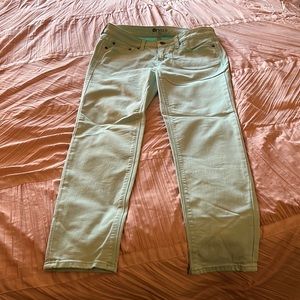 Stylus SkinnyFit Jeans Size 6 Soft mint green